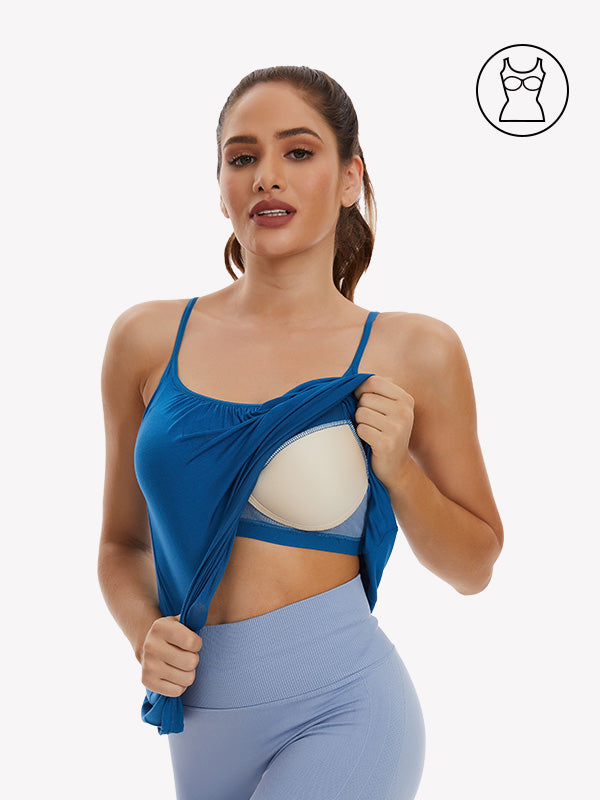 Anyfitiing Women’s Built-In Bra Tank Top Scoop Neck Basic Shirt